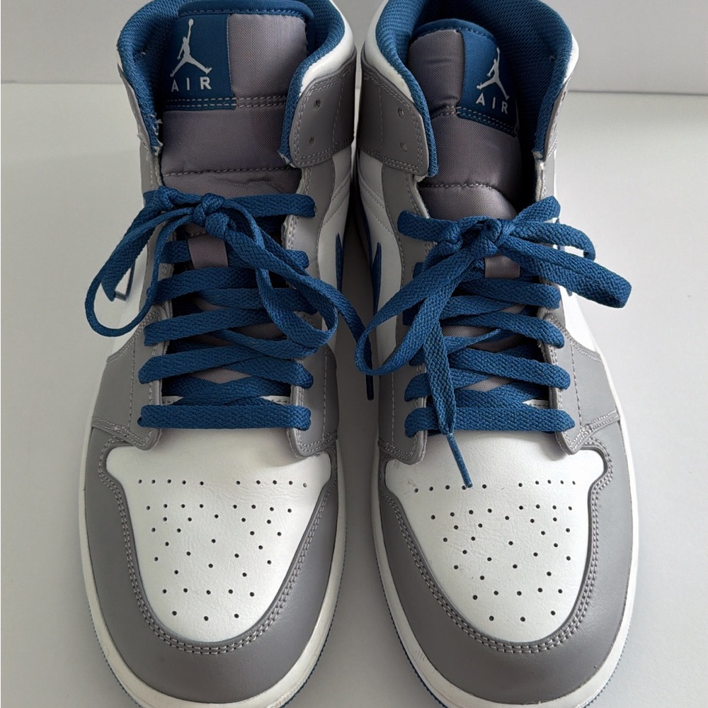 Nike Air Jordan Men's Gray and Blue and White Sneakers Size 12